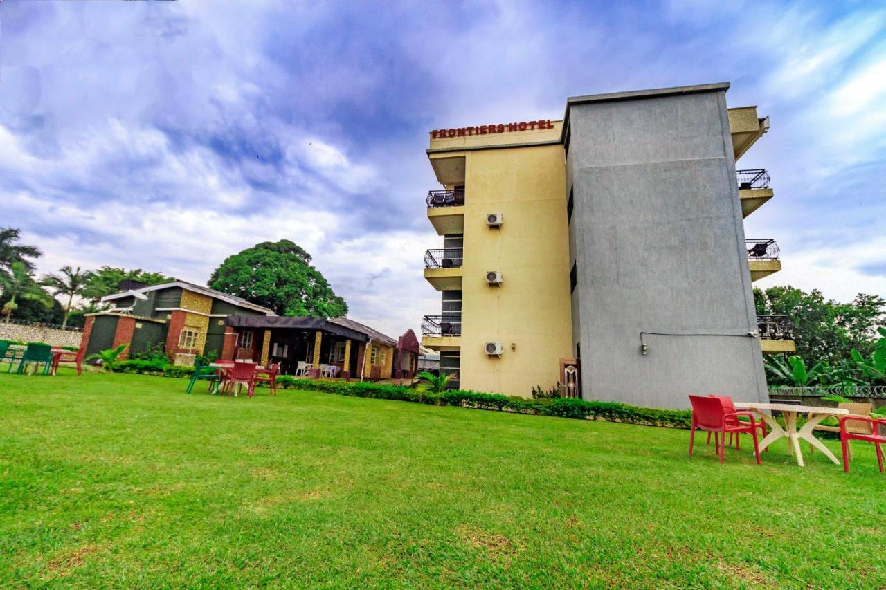 Frontiers Hotel エンテベ エクステリア 写真